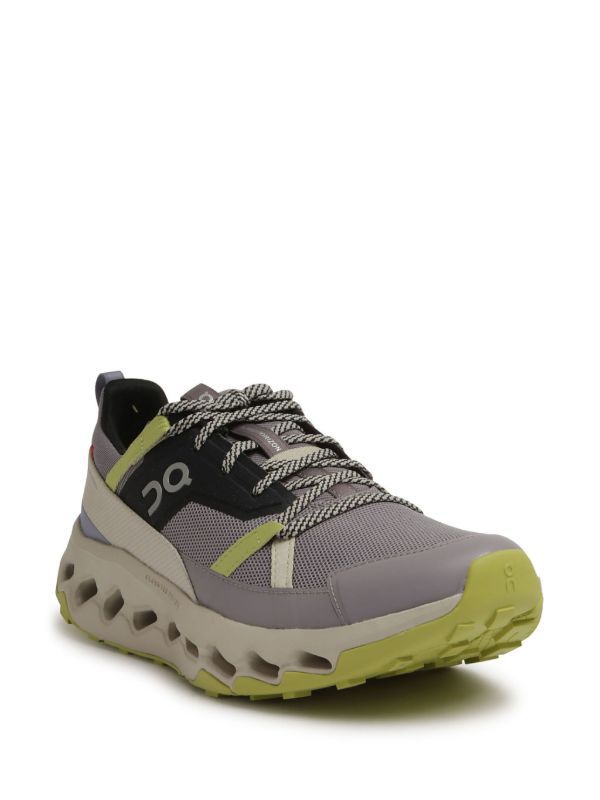 ON Cloudhorizon waterproof in grey and green