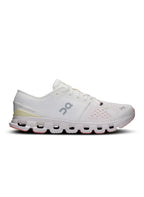 On Cloud X 4 鈥業vory Sand鈥�